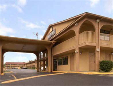 Days Inn By Wyndham Downtown-Nashville West Trinity Lane Εξωτερικό φωτογραφία