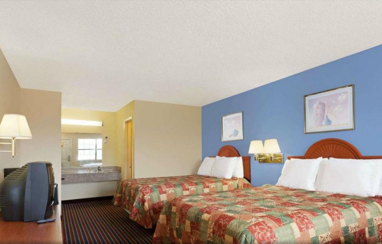 Days Inn By Wyndham Downtown-Nashville West Trinity Lane Εξωτερικό φωτογραφία